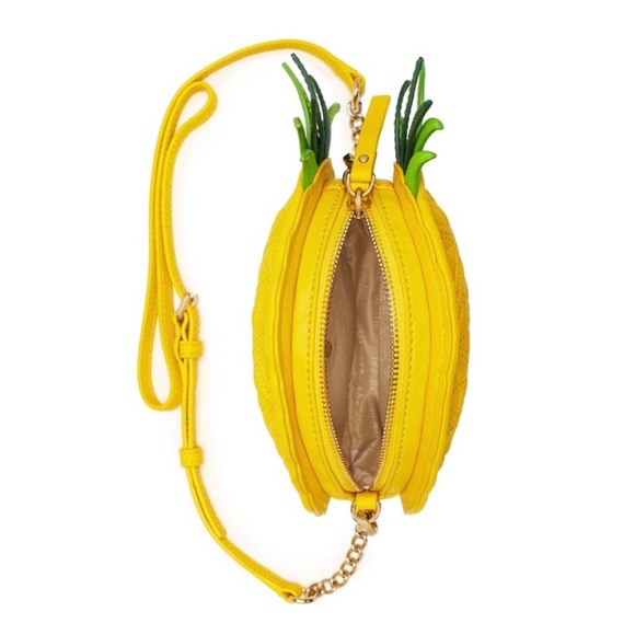 Kate Spade RARE “Wing It” Pineapple Quilted Crossbody - Picture 12 of 15